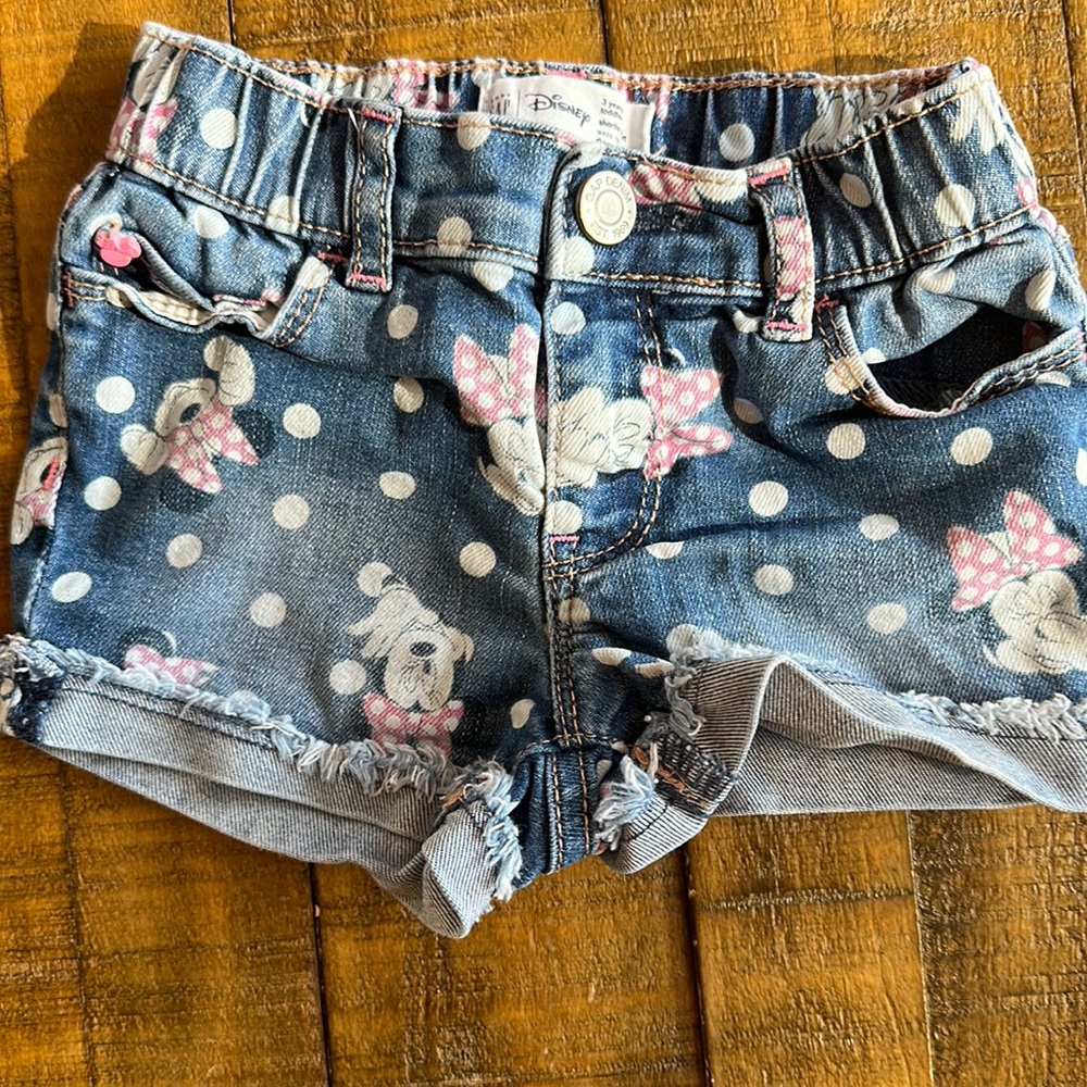 Minnie Mouse 3T shorts